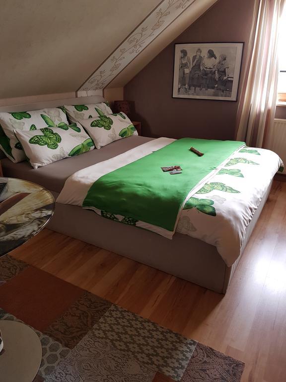 Apartmán Pension Buetterich Husum  Exteriér fotografie