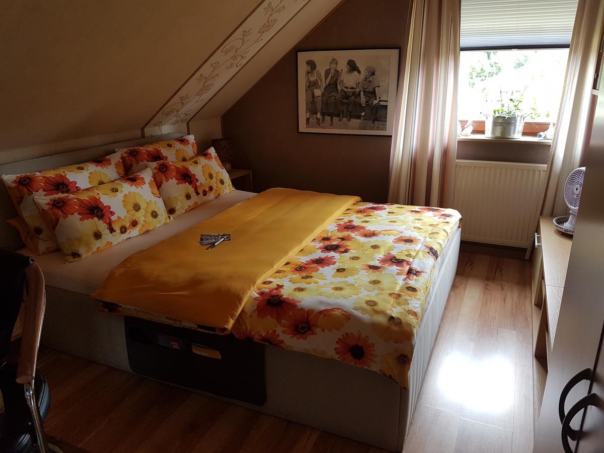 Apartmán Pension Buetterich Husum  Exteriér fotografie